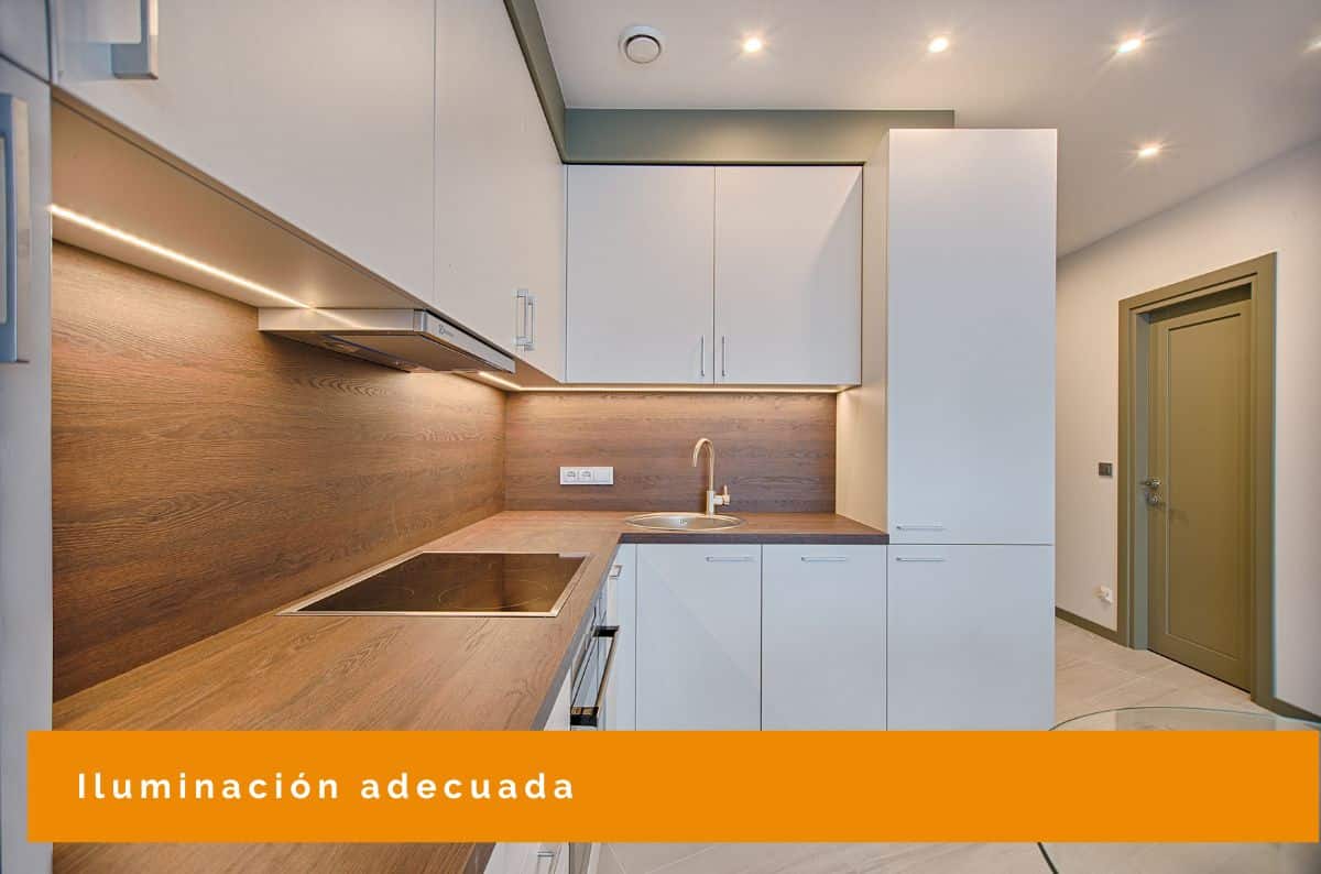 Iluminación adecuada para cocinas pequeñas