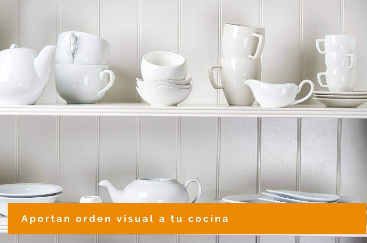 Desayunadores de cocina aportan orden visual