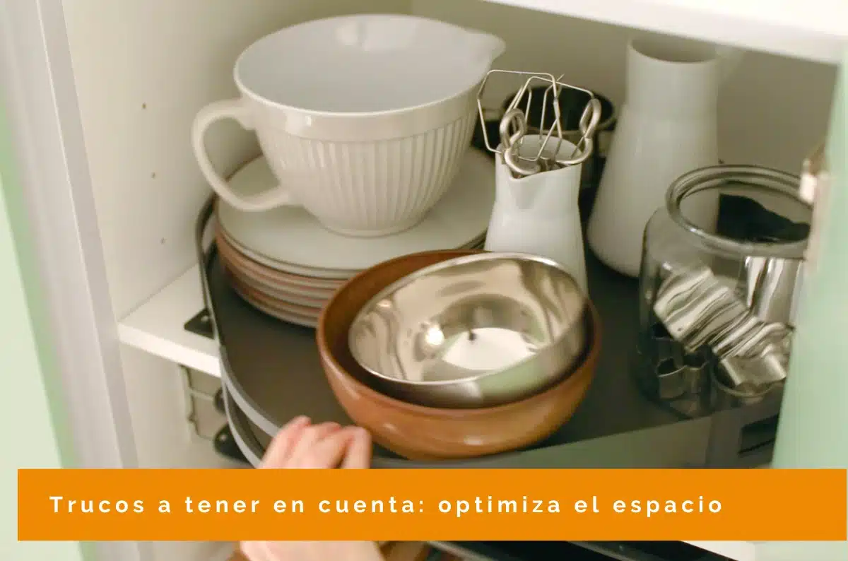 Optimiza almacenamiento en cocina en l pequeña